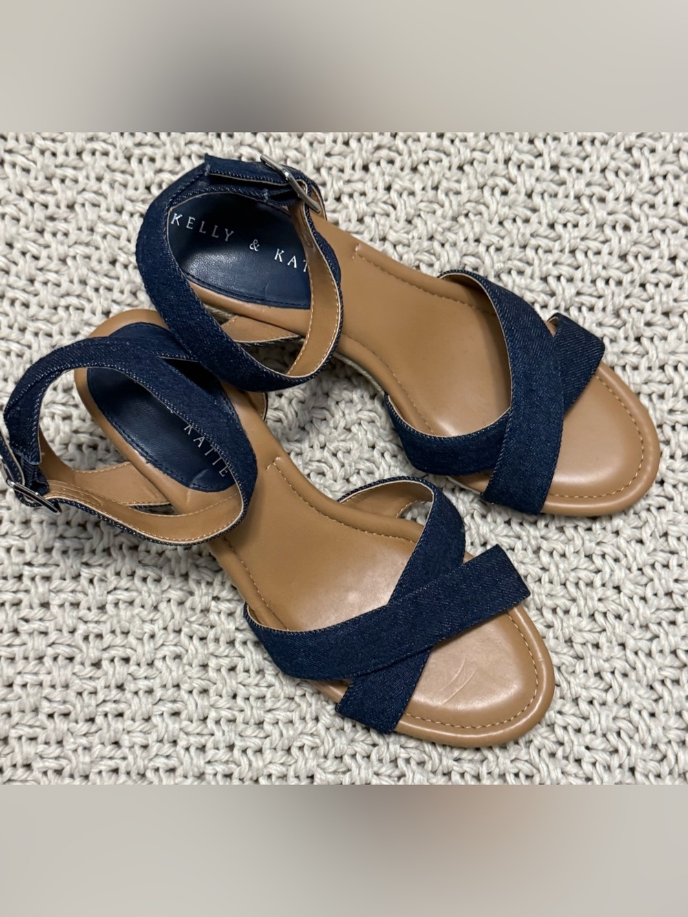 Kelly & Katie Dark Blue Denim Crisscross Ankle Strap Sandals NWOB - Size 6.5